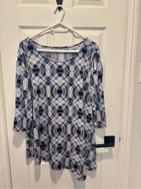 Women's Navy and White Patterned Long Sleeve Top